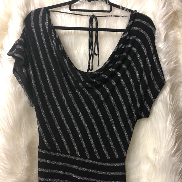 Rue21 Black and silver striped blouse - Picture 2 of 3